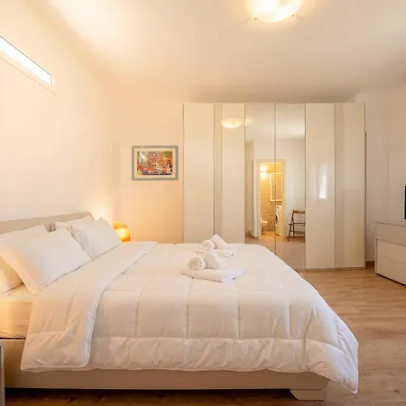 Apart-hotel Casa Tino Panorama Skyline 4*